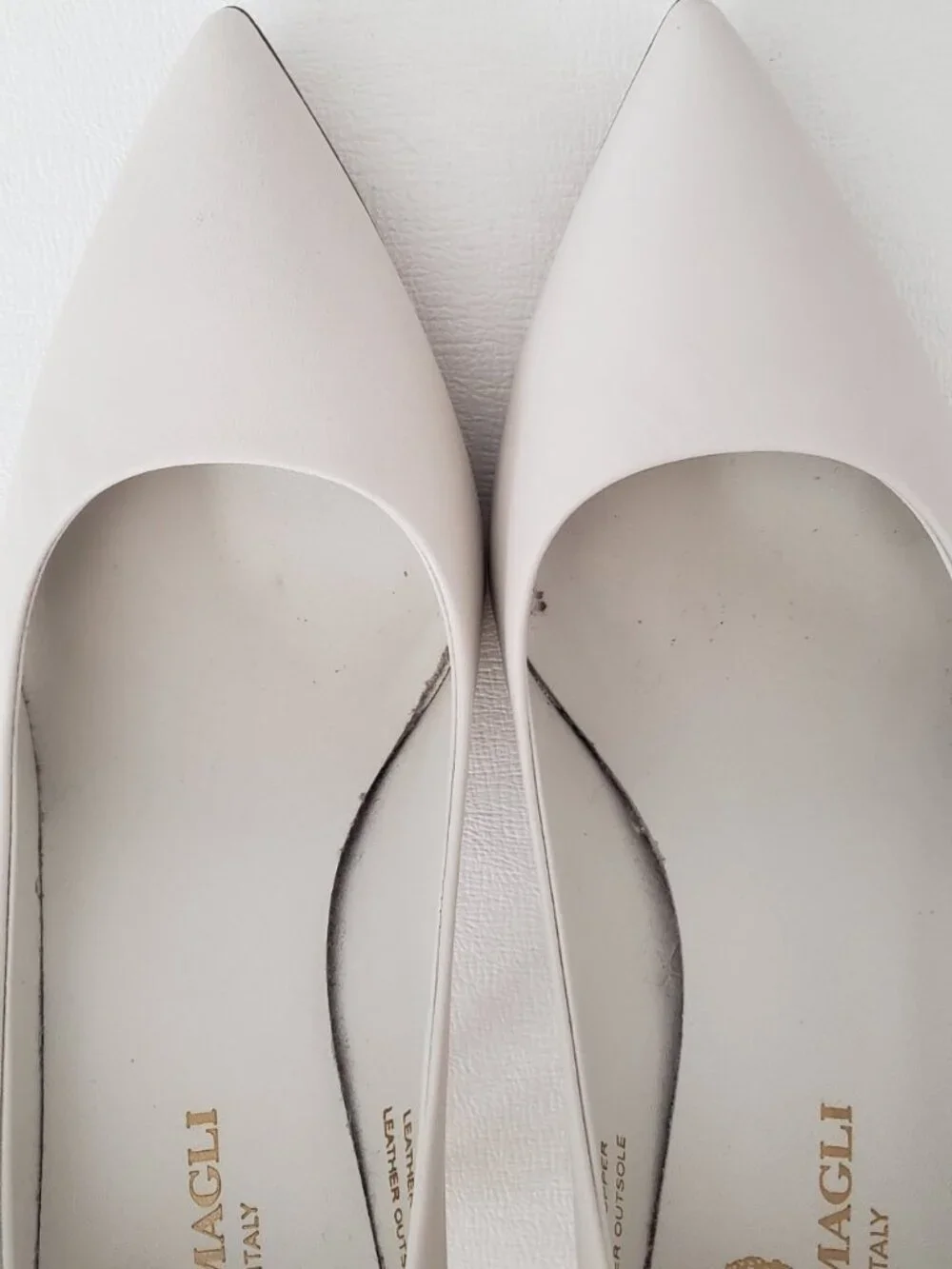 Bruno Magli Telma Bone Leather Pumps Made in Italy Pointed Toe Size 6